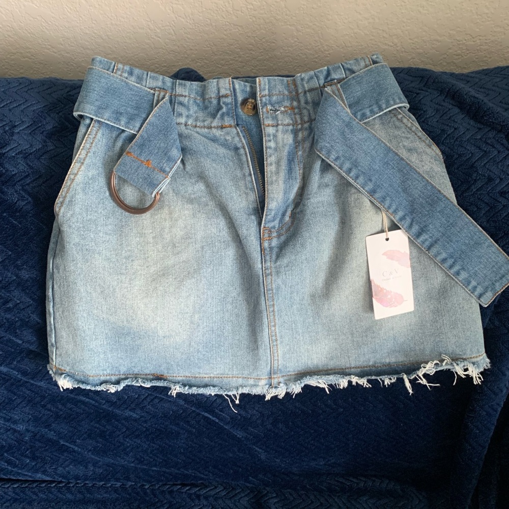 Jean mini skirt
